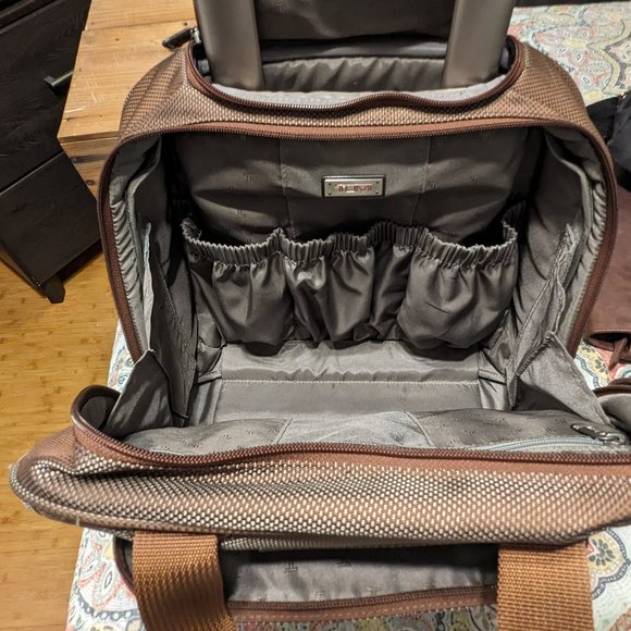 Tumi Wheeled Overnight Bag - Picture 5 of 9